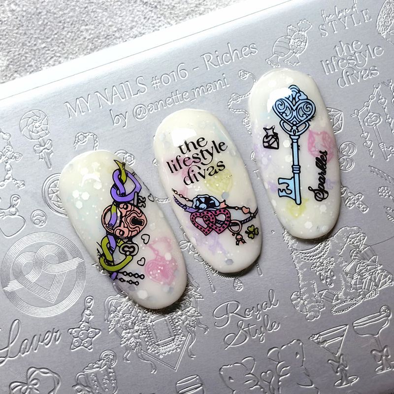 XMQ NAIL ART STAMPING PLATES S - огляд і ціна Nail Art Stamping Kit